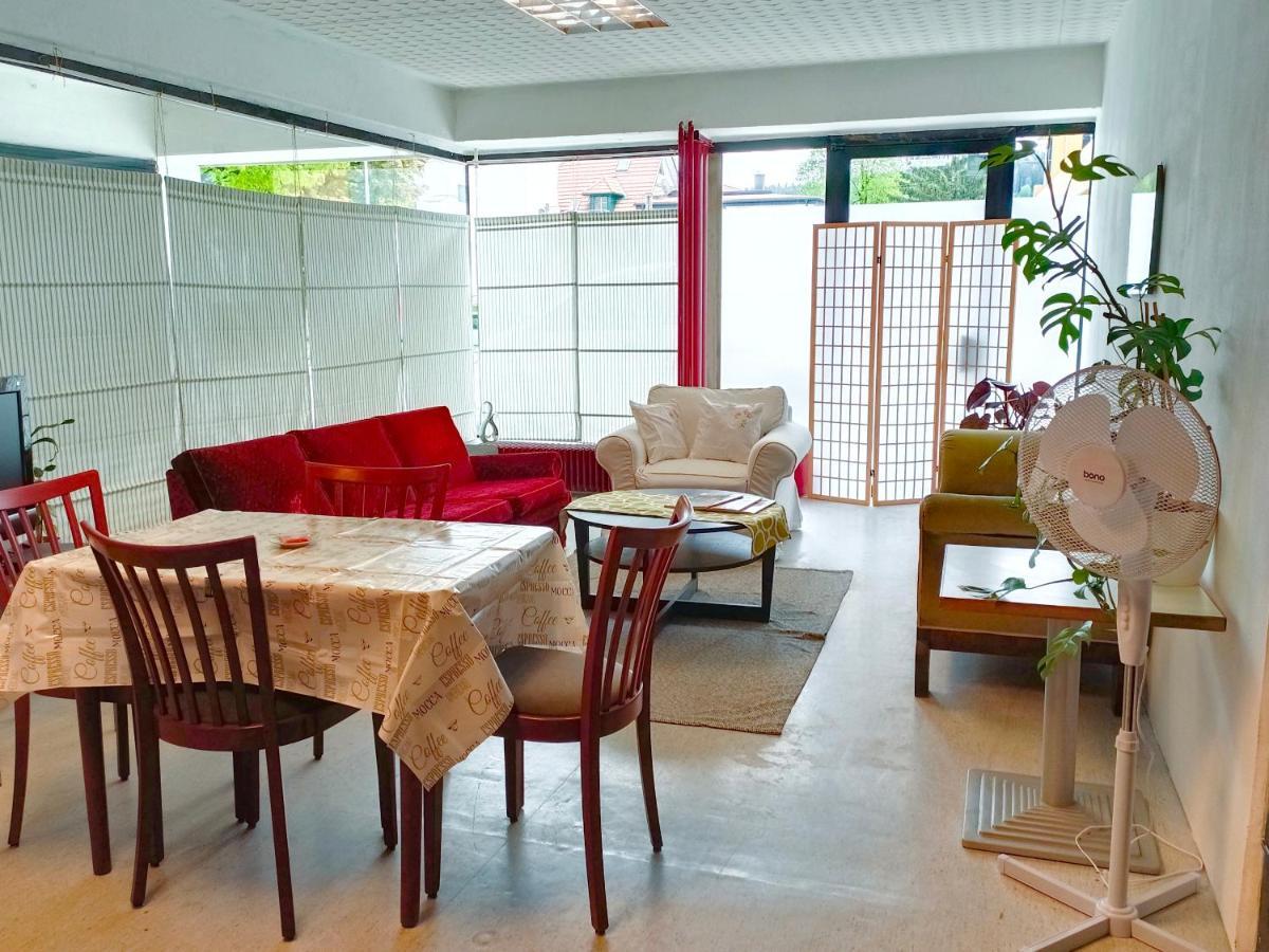 Lounge-Style-Hostel Sankt Veit an der Glan Dış mekan fotoğraf